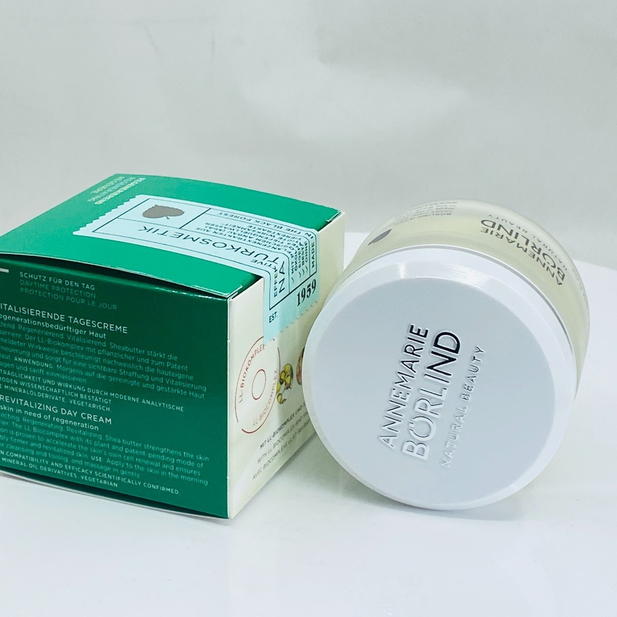 Annemarie Borlind LL Regeneration REVITALIZING Day Cream - 1.69oz