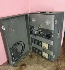 Local Pickup Only SEE VIDEO Roberts 997  tube reel to reel tape recorder Vintage