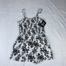 Art Class Tank Romper Girls Medium White Floral Smocked Woven Spaghetti Strap