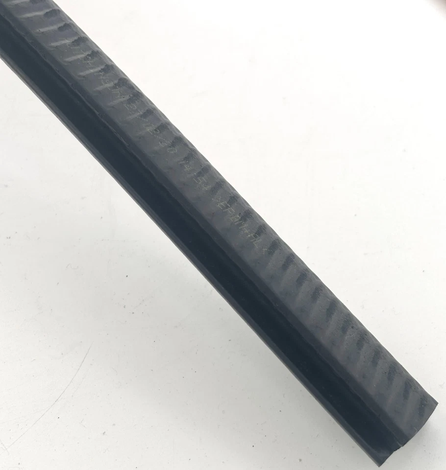 Genuine Land Rover Discovery 4 L319 Rear LH or RH Wheel arch Protector CLB000010 - Image 4 of 4