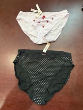 Victoria  s Secret Panties Medium NWT 2 M