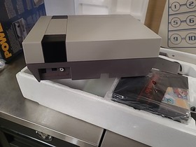 Nintendo NES Power Set CIB with Power Pad