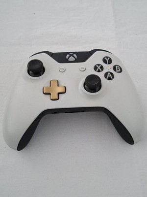 Xbox One - Original Wireless Controller Lunar White Edition