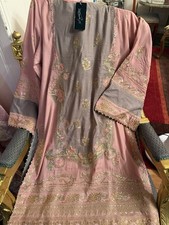 Absolutely beautiful designer outfit by Sana Safinaz