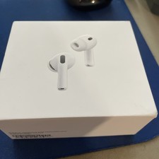 Apple AirPods Pro 3 Wireless Active Noise Cancelling Earbuds Magsafe Sealed 