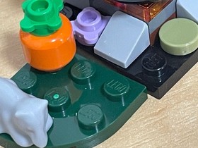 No missing parts LEGO Halloween Haunt 40260