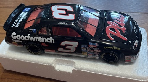 Dale Earnhardt 1995 Brookfield Guild 1:24 #3 Good-wrench Monte Carlo & Box - 第 1/8 張圖片