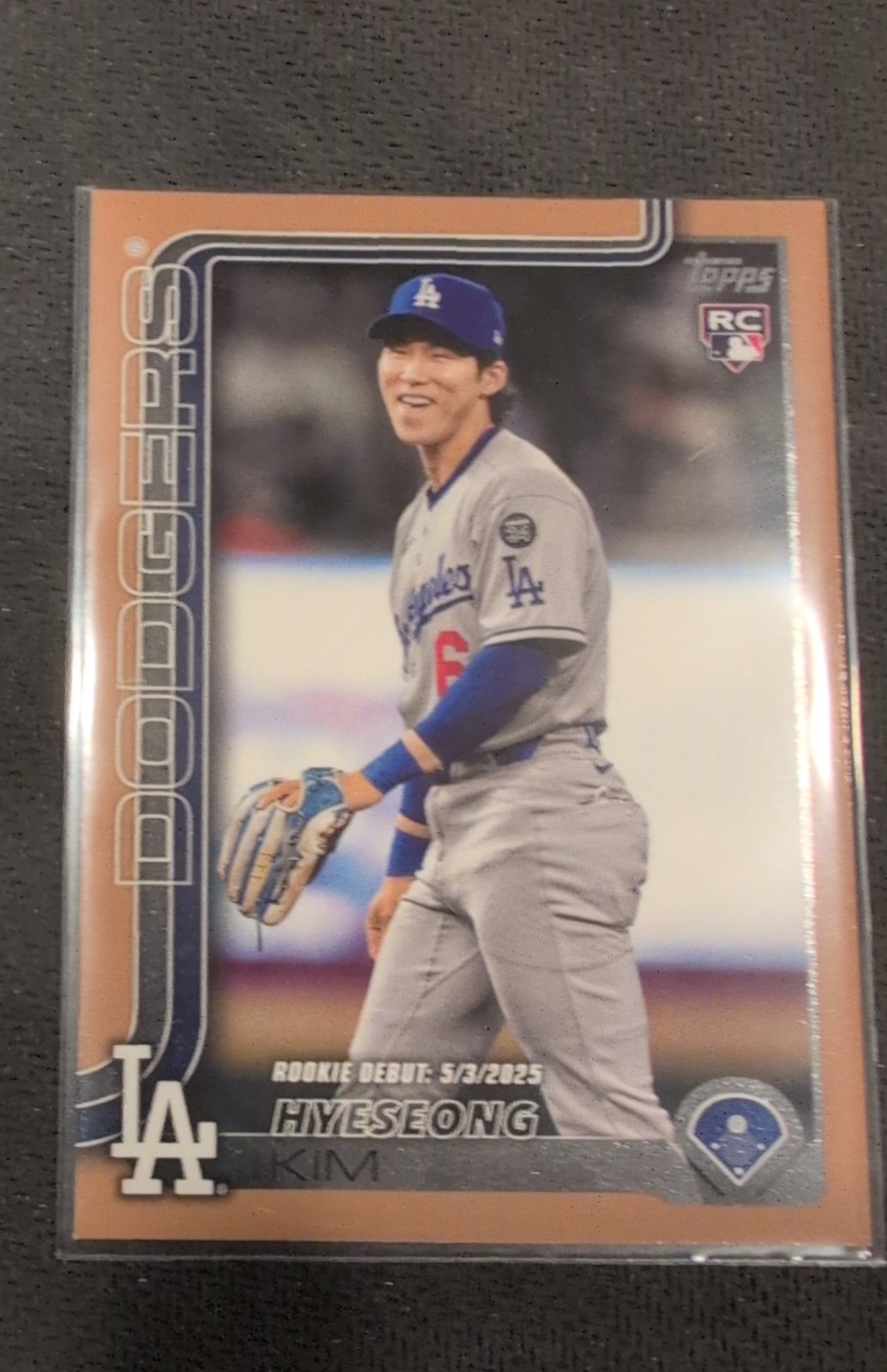 2025 Topps Update Series - Rookie Debut Hyeseong Kim #US312 Gold /2025 (RC)