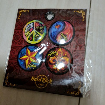 Hard Rock CAFE ピン セット s-l400.jpg