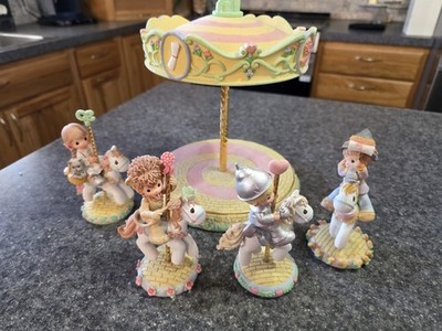 Precious Moments Wizard of Oz Carousel Collection 2004 Complete