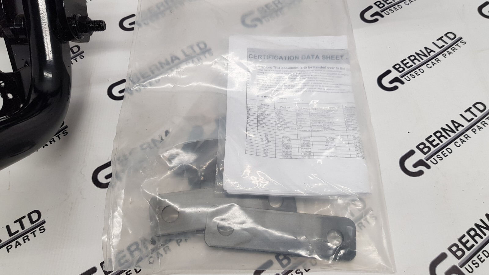 Genuine Volvo Xc60 up to 2017my Fixed Towbar 31359730 for sale 