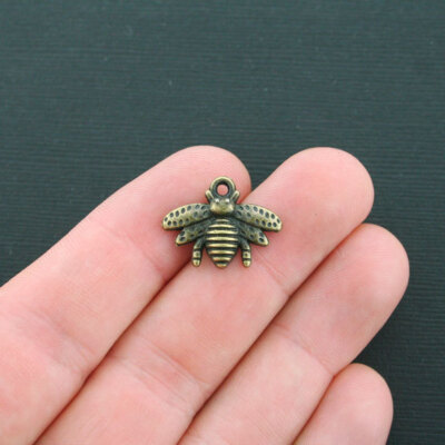 BULK 50 Bee Charms Antique Bronze Tone - BC872