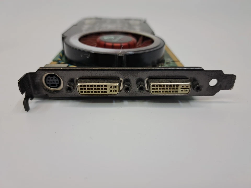 Leadtek Nvidia GeForce PX 8800 GT - Image 3 of 4
