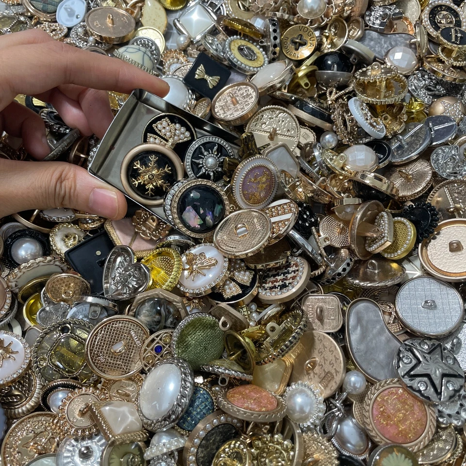 50 Replacement Sewing Buttons Mixed Styles Vintage Style Handmade Craft Supplies - Image 3 of 4