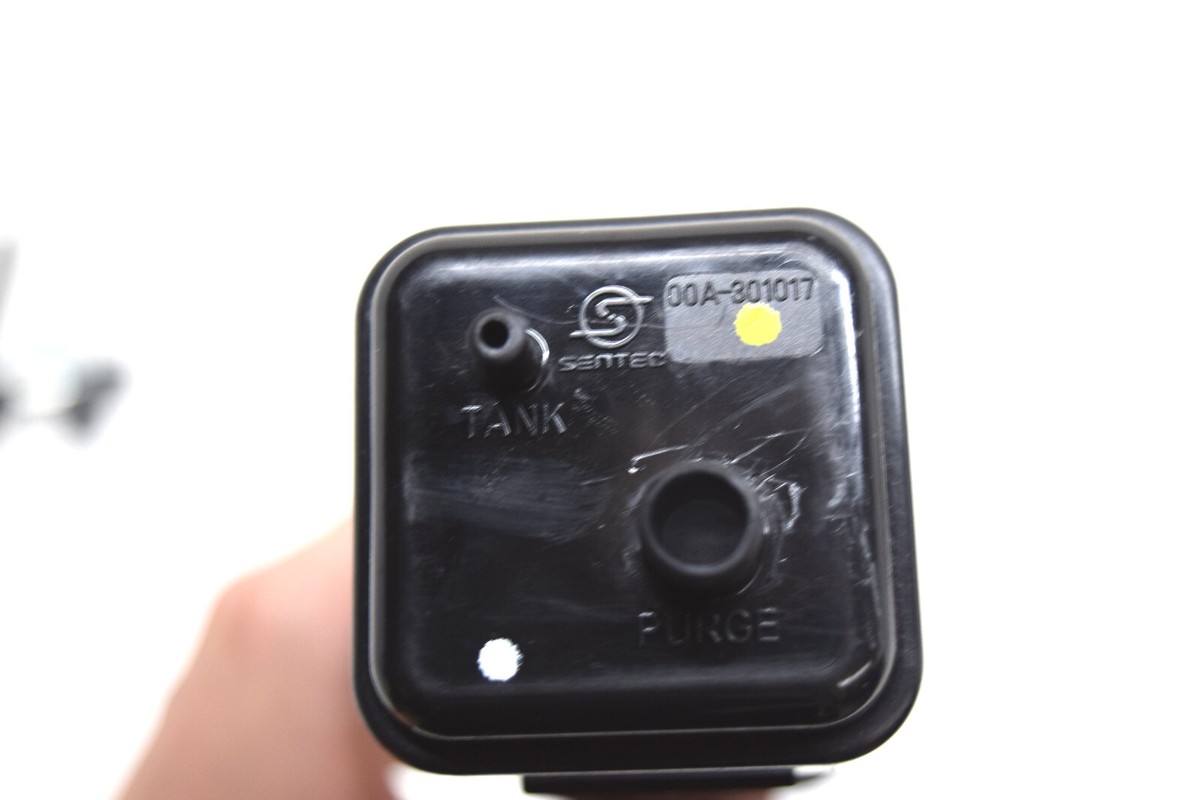 美品　エンヤ29ーV  CL用 MERCEDES Mercedes-Benz OEM E350-vapor Canister Fuel Gas