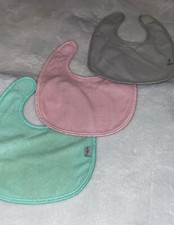 NEW Green Sprouts 3 pack Baby Bibs 3-12M NWOT