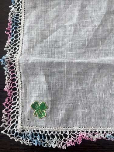 Vintage Irish Crochet Blue, Pink, & White Lace Edge Lady Linen Handkerchief - Picture 2 of 4