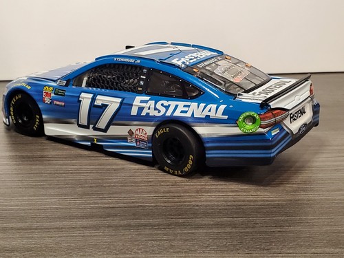 XRARE Prototype 2018 Ricky Stenhouse Jr #17 Fastenal Ford 1:24 Action *No Box* - Foto 11 di 15