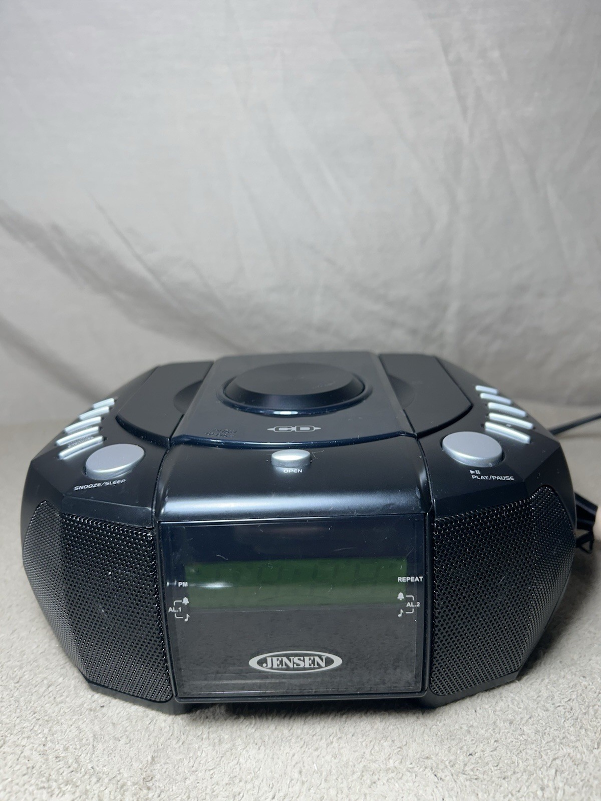 Jensen JCR-310 Dual Alarm Clock Radio CD Player AM/FM Stereo Black Tested