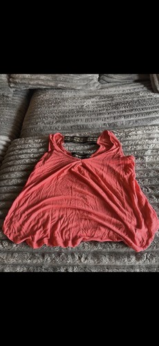 Eyeshadow Women’s M Pink Solid V-Neck Sleeveless Pullover Tank Top Straps