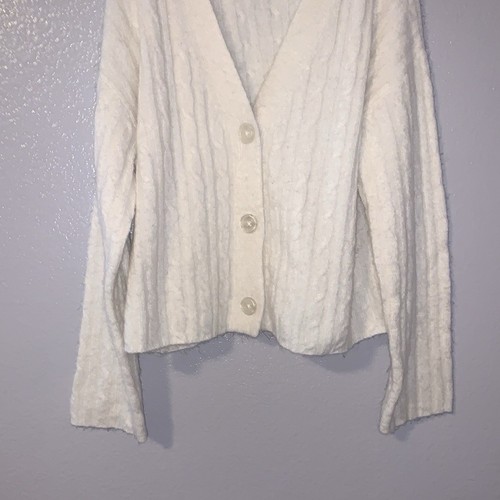 Dip Cozy Cream Cable Knit Cardigan Sweater fuzzy Girls Small 6/7 - Picture 3 of 7