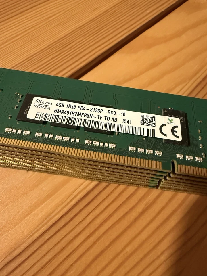8 x 4 GB PC4 2133p ECC Lenovo Memory - Image 2 of 3