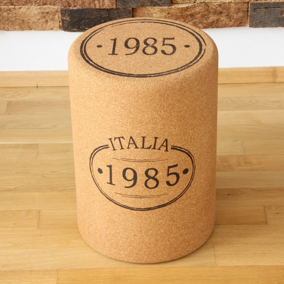 Stylischer Hocker aus Kork in Stopfenform - Bild 4 von 4