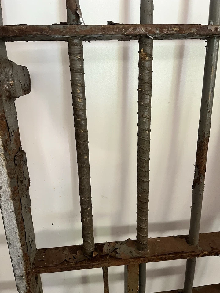 Ohio State Reformatory, Shawshank Prison West Wing Cell Door - Image 4 of 4