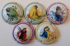 5 BELLES CAPSULES CHAMPAGNE BOUTILLIER POISSINET LES PERROQUETS 2024 REF N°12 a