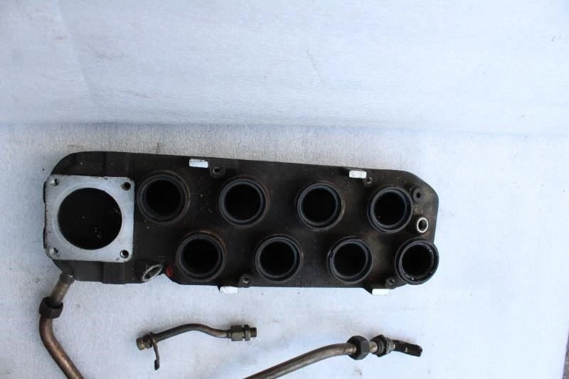 1977 MERCEDES 450SL R107 COLETOR DE ADMISSÃO INFERIOR DO MOTOR - Imagem 3 de 4