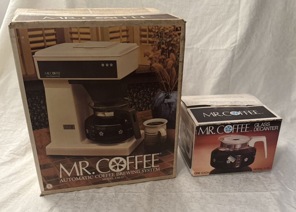 Vintage Mr. Coffee CM-10 Automatic 10-Cup Coffee Maker 1980s with Extra Pot