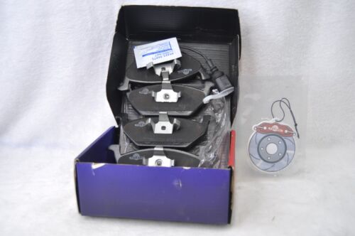 Brake Pads 4pcs FRONT Kits w/Wire SENSOR FOR BEETLE, GOLF, GOLF CITY, JETTA - Picture 3 of 8
