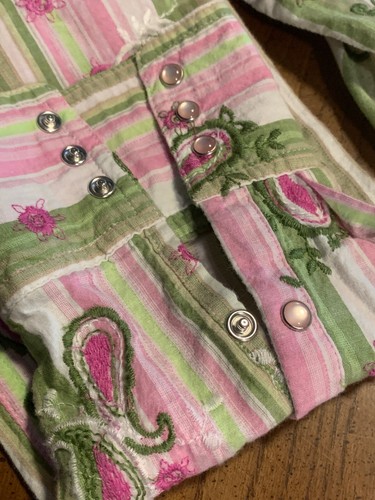 Women's Ariat Paisley & Stripe Pink/Green/White, Pearlescent Pink Snaps, Size LG - Picture 8 of 10