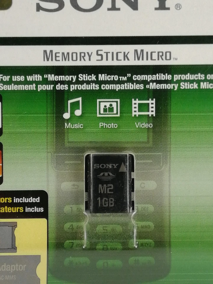 SONY STICK MICRO M2 - 1GB - SCHEDA MEMORIA - NUOVA SIGILLATA - Immagine 2 di 3