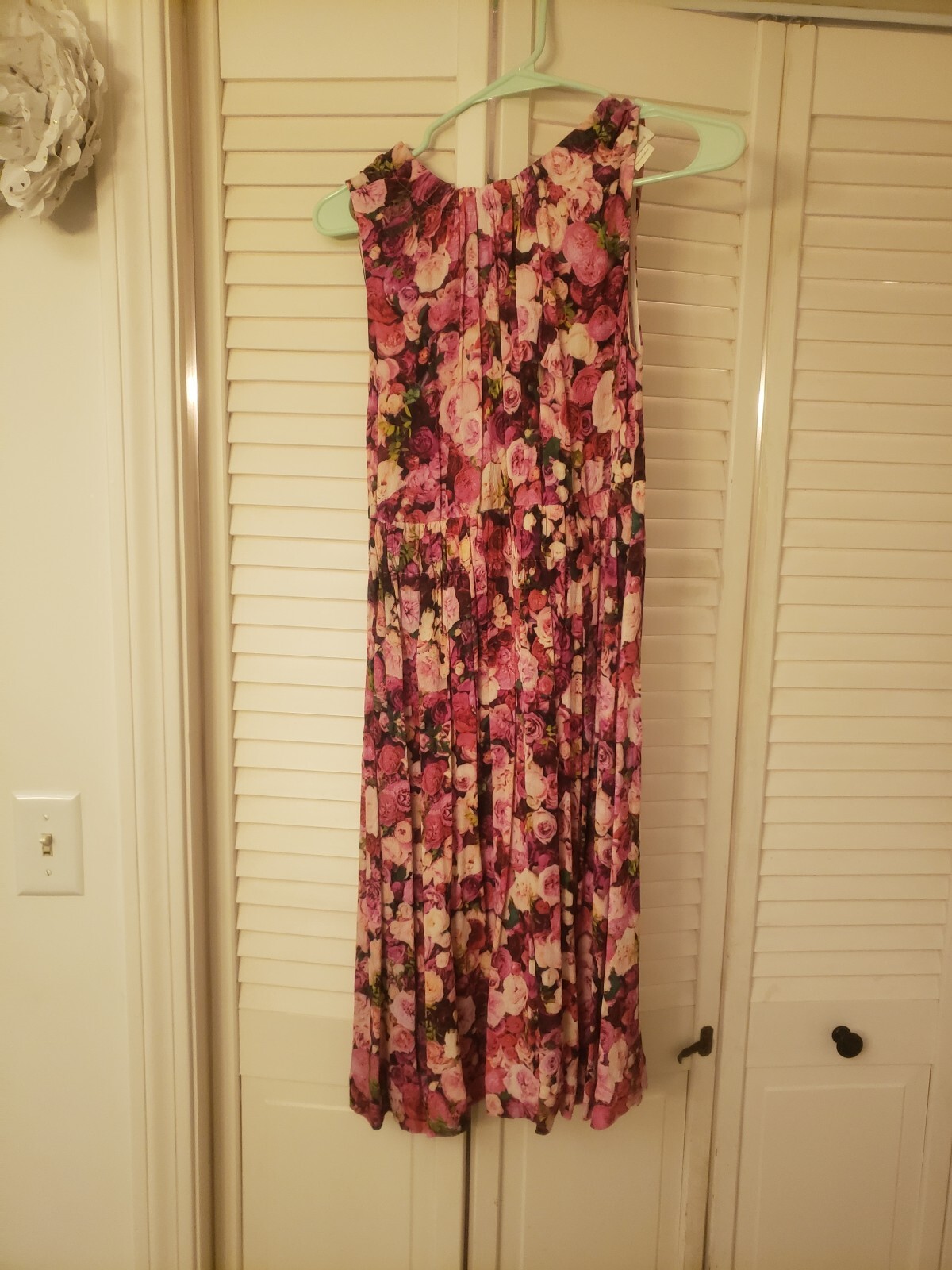 Picture 1 of 3
