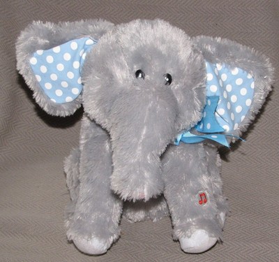 elephant that sings do your ears hang low