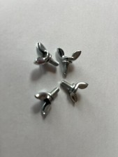 Lot, Approximately 3900, 8-32 Thumb Wing / Screw , Zinc Coating.