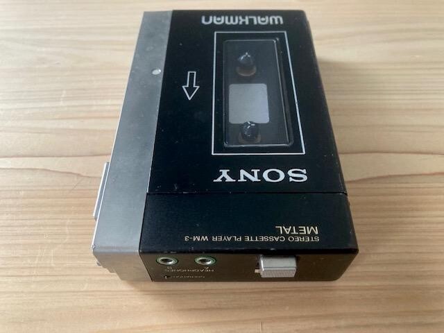 SONY ソニー WALKMAN Deluxe ウォークマン WM-3 Vintage SONY Walkman WM-3 Stereo Cassette Player w/ Case