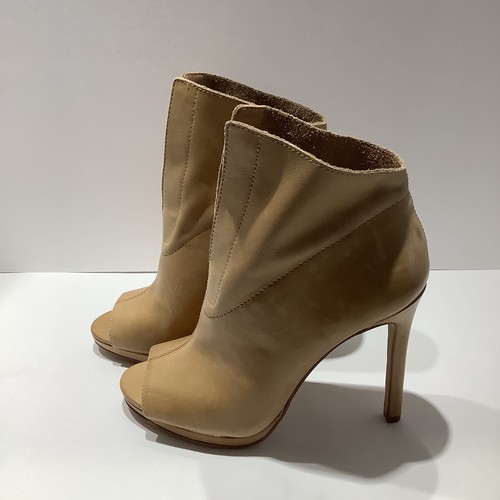 Vince Camuto Tan Glove Leather Rora Peep-Toe Stiletto Booties Womens Sz. 5M, New - Picture 4 of 7
