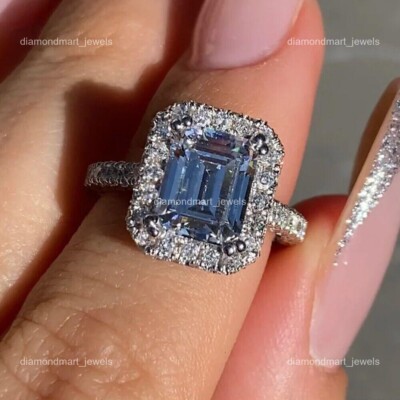 14K Solid White Gold Brilliant Cut Diamond April Solitaire with Accents New Ring