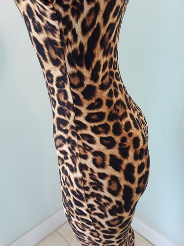 Tiger Print Boat Neck Fitted Dress with Shoulder Pads  - Picture 4 of 9