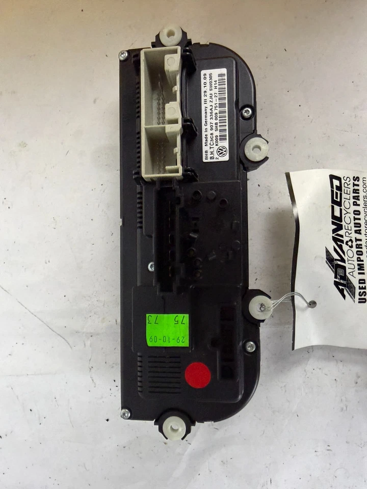 2010 - 2011 Volkswagen GTI A/C Heater Climate Temperature Control Unit OEM - Image 4 of 4