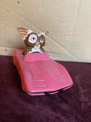Vintage 1984 Gremlins Gizmo Driving Car Pink Chevrolet Corvette ERTL Warner Bros