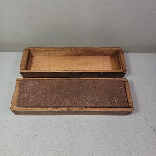 VINTAGE 6-7/8"×2" WETZSTEIN MIT BOSTON MARKIERTEM HOLZGEHÄUSE