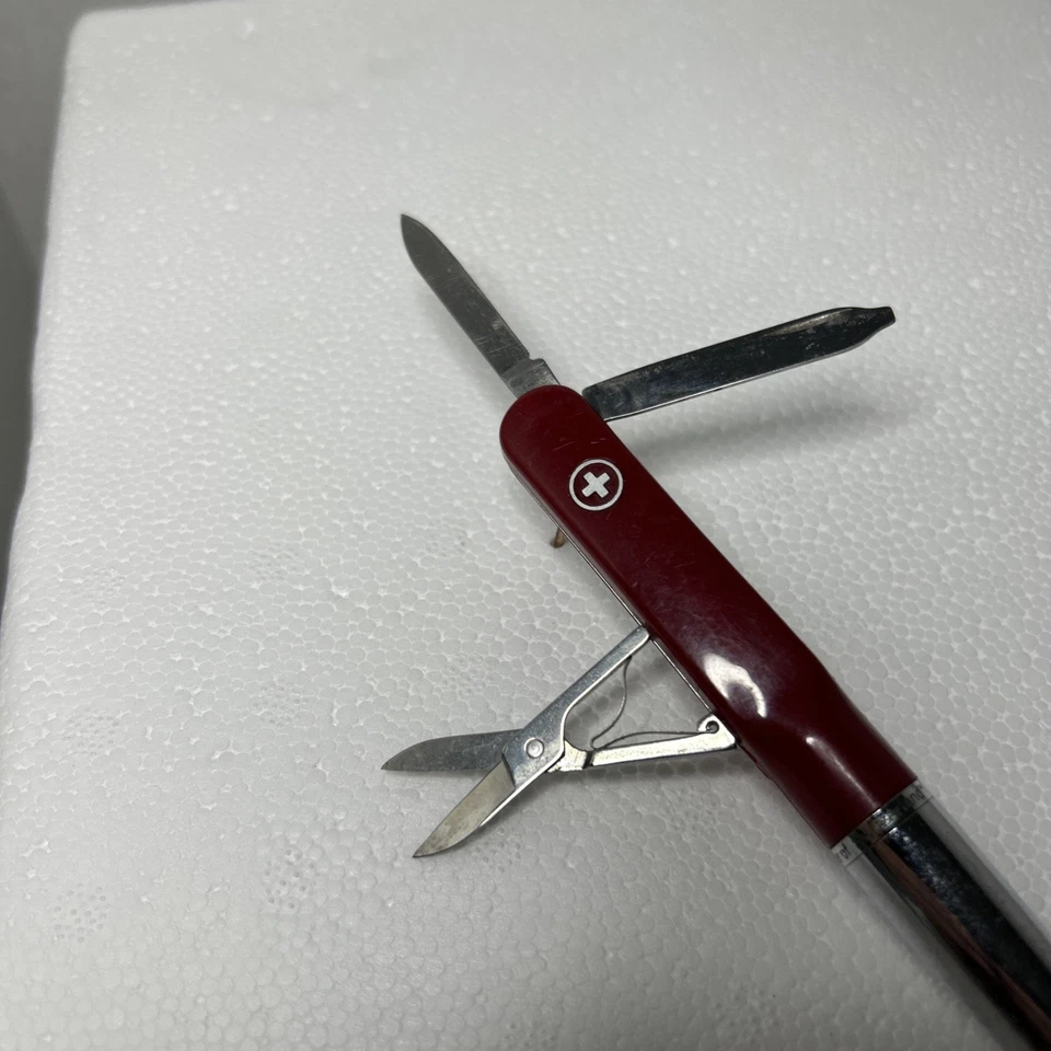 Pluma multifunción Victorinox Wagner SwissPen original roja Foto 2 de 4