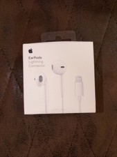 Genuine Apple - EarPods with Lightning Connector - White MMTN2AM/A Open Box