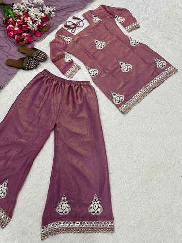 Women’s Mauve Purple Kurti Palazzo Set Embroidered Festive Indian Ethnic Outfit - Picture 7 of 9