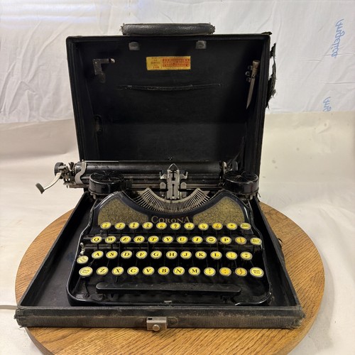 Vintage Beautiful 1929 LC Smith & Corona 4 Black & Gold Portable Typewriter/Case - Afbeelding 1 van 13