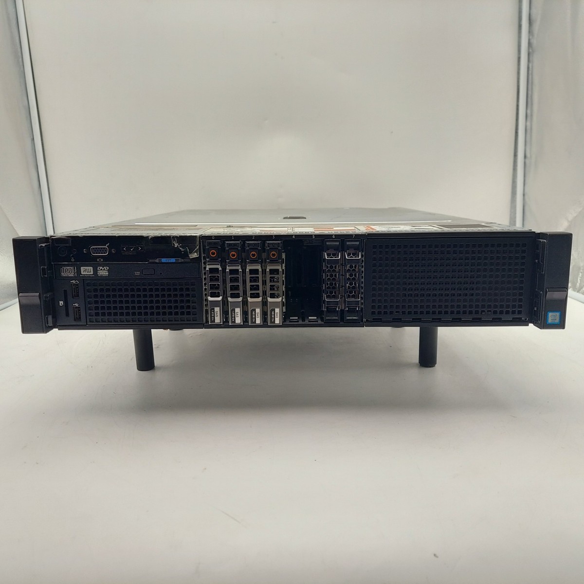 Dell PowerEdge R730 Xeon E5-2620 v4 2.10GHz 8GB DDR4 125 SSD 2x
