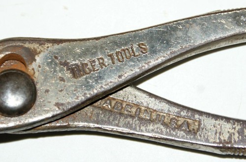 Old Vintage TIGER TOOLS 5-1/2" Slip Joint Pliers - Picture 5 of 11